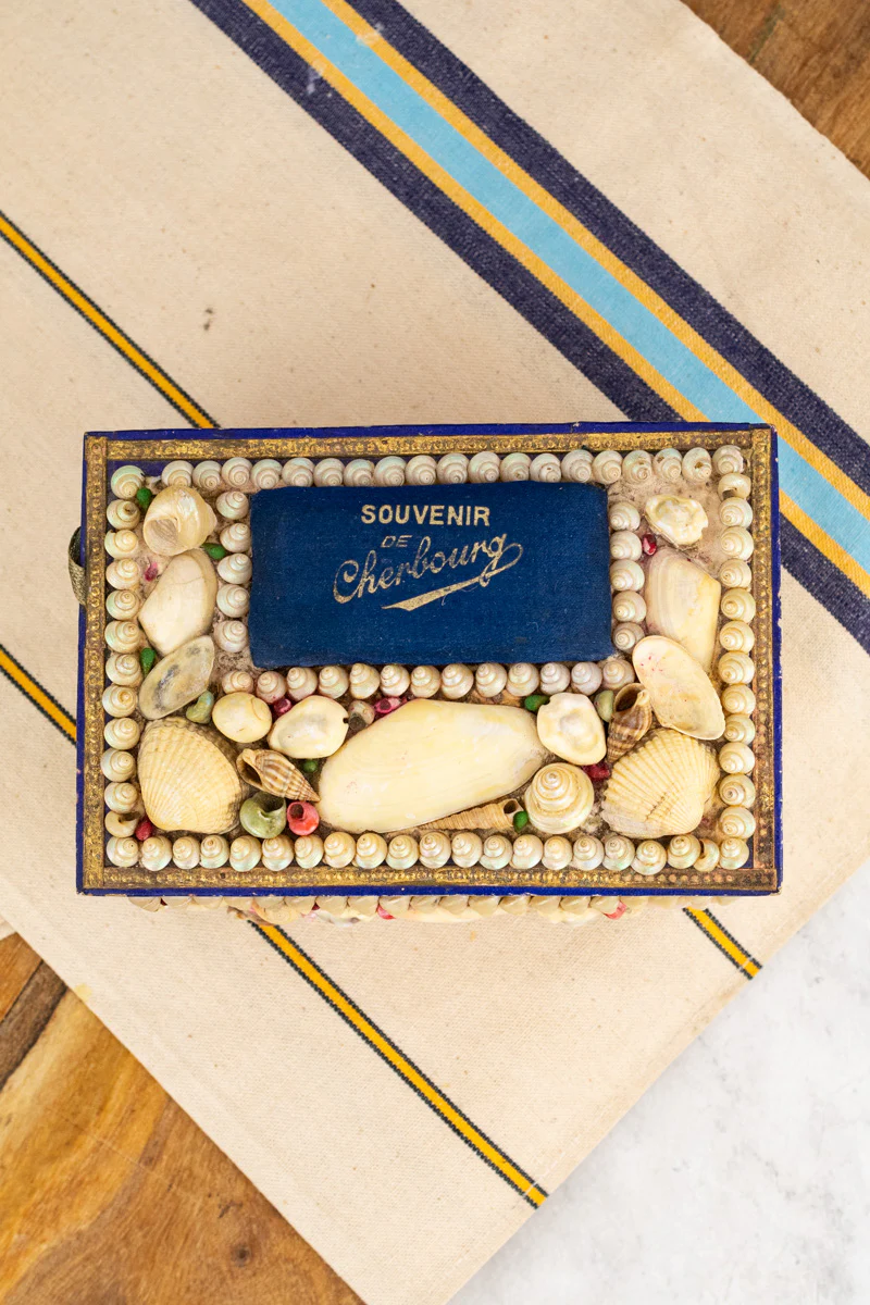 Vintage French Cherbourg Shell Box - Image 4
