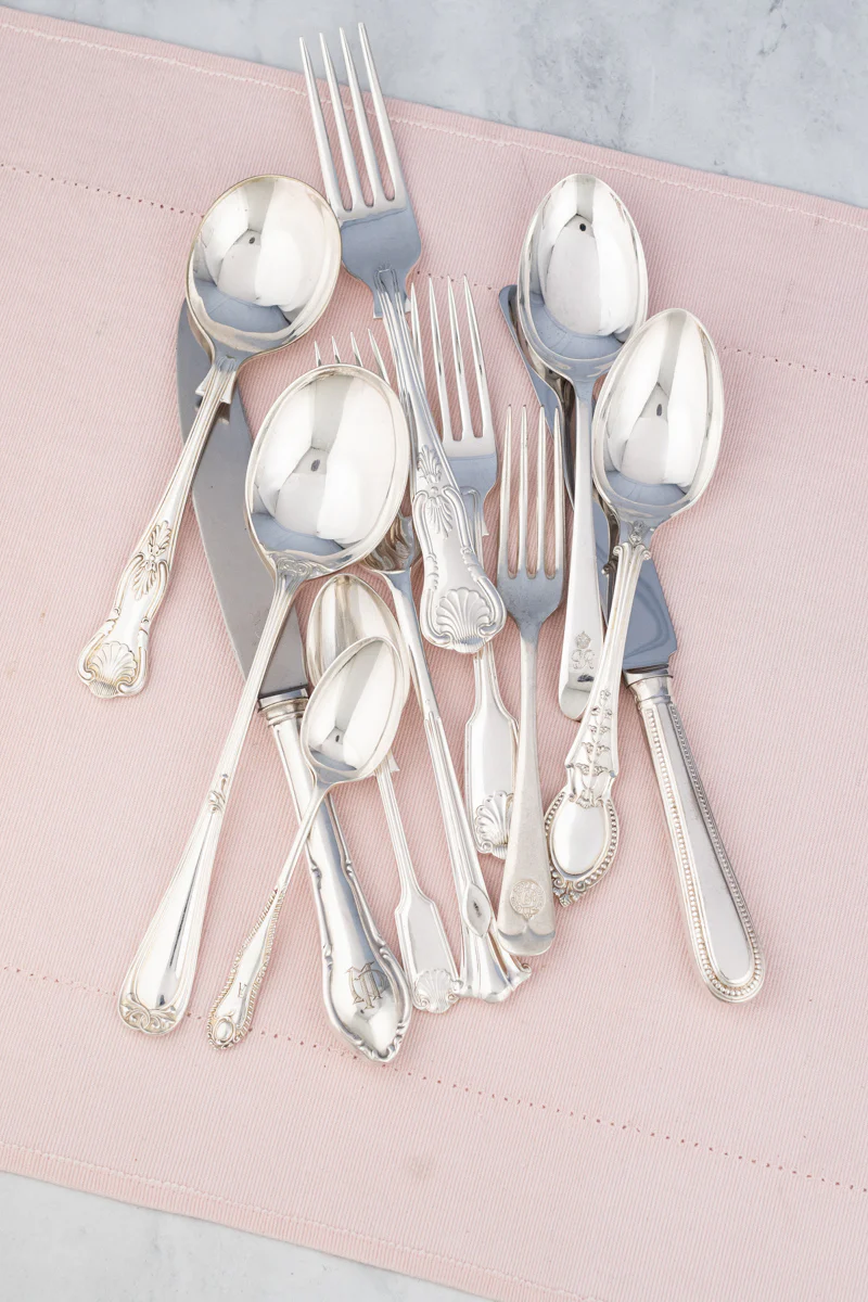 Vintage Silverplate Hotel Flatware - 5 Piece Placesetting - Image 6